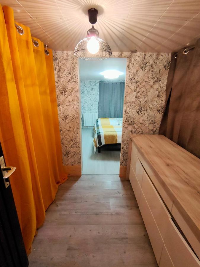 Maison Avec Sous Sol Independant Et Parking A 2km De Versailles * Buc (Yvelines)