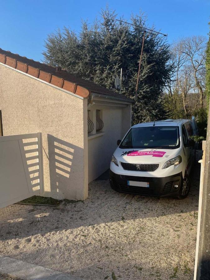 Holiday home Maison Avec Sous Sol Independant Et Parking A 2km De Versailles Buc (Yvelines)